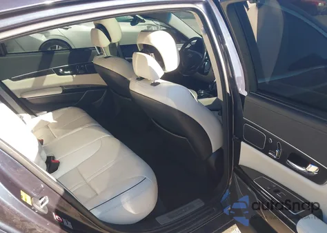 2015 Kia K900 Luxury z USA, uszkodzony, nr VIN KNALW4D45F6017590